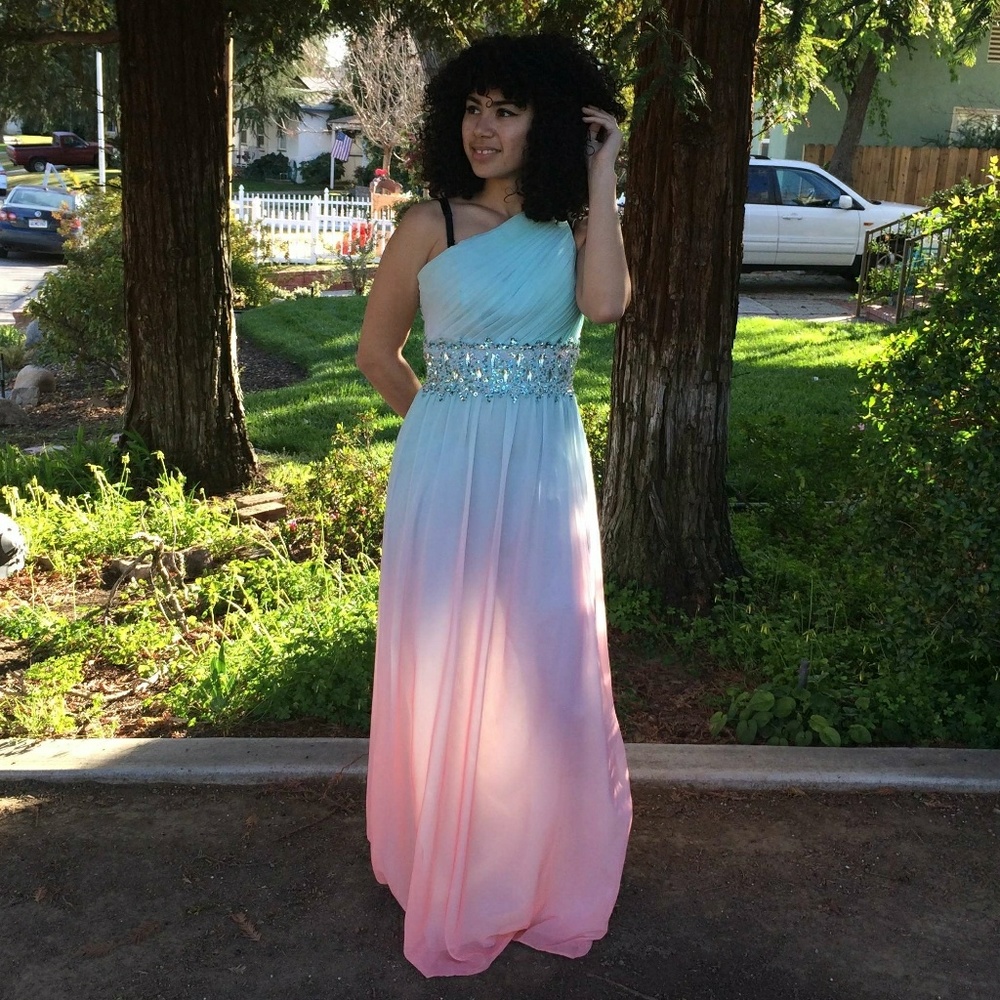 Prom dress